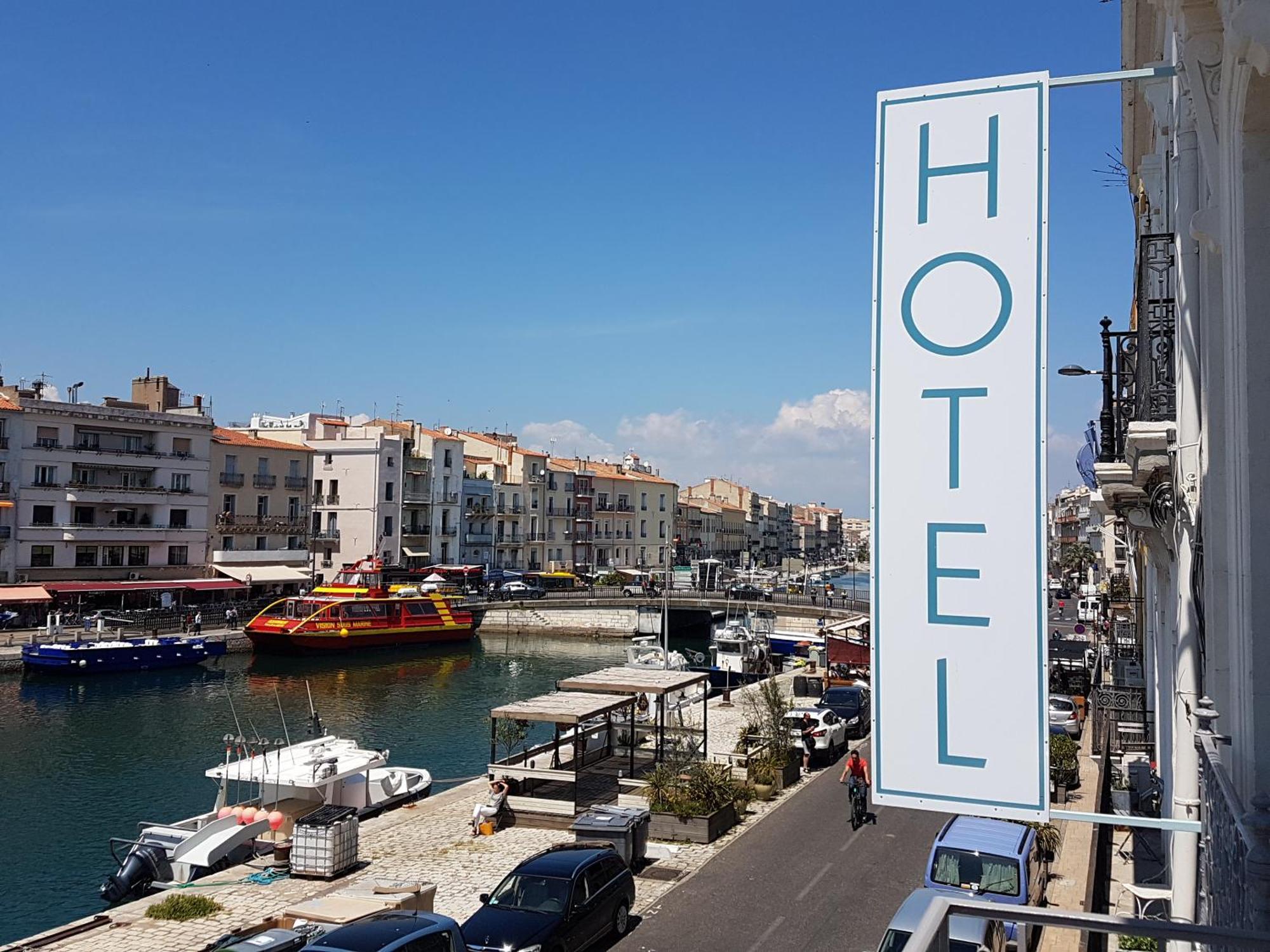 L'orque Bleue Hotel